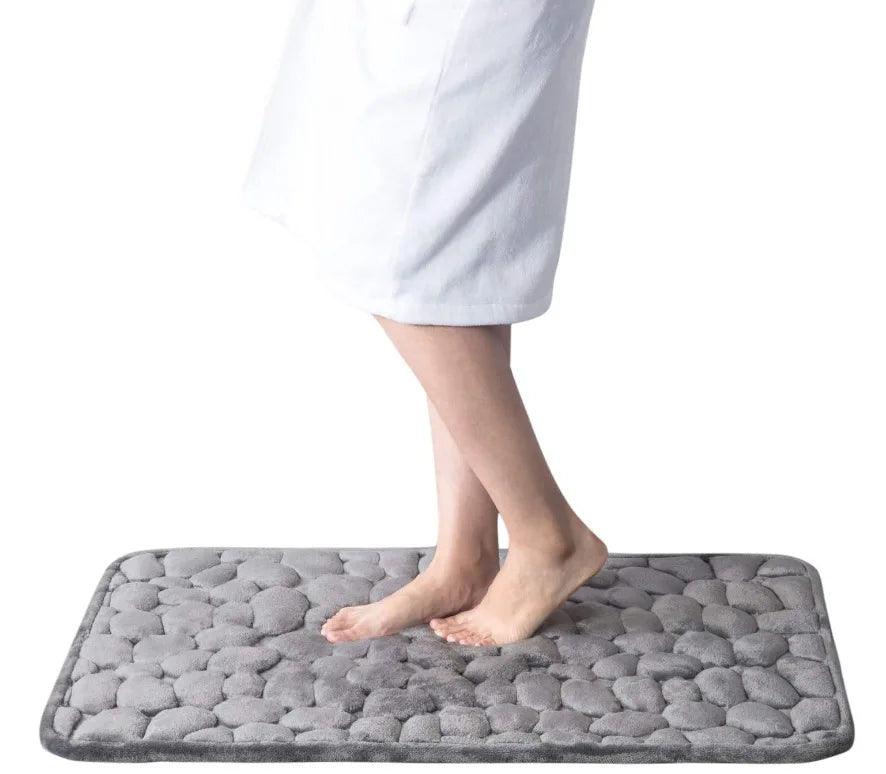 Cobblestone Embossed Bath Mat